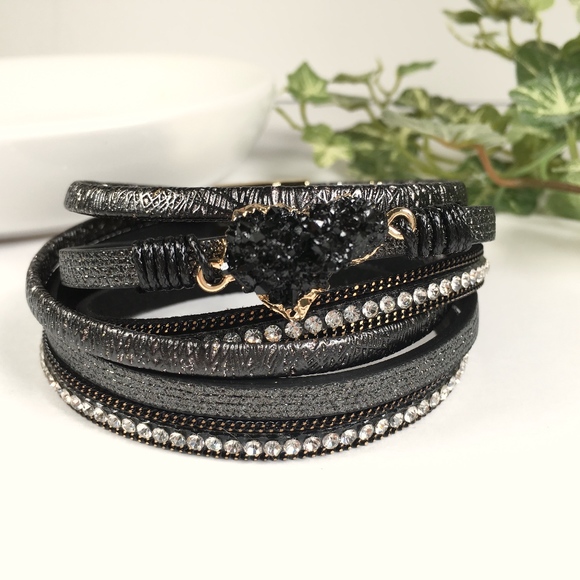 Rhinestone Heart Wrap Bangle Magnet Bracelet - Picture 2 of 7
